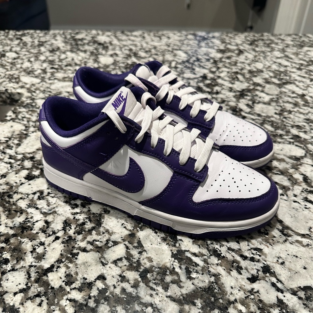 Nike dunk low championship purple